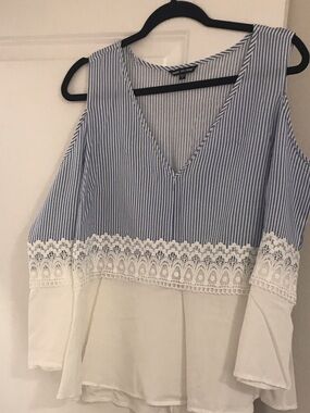 Unique Spectrum Blue and White Striped Cold-Shoulder Lace Trim Top